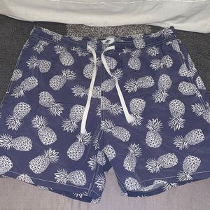Men’s old navy swim shorts